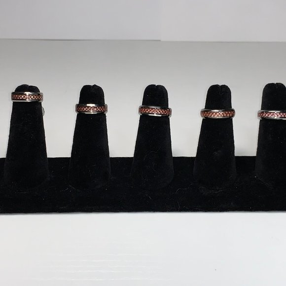 Solid Titanium Pink Carbon Fiber Inlay Band Ring, Size 5 - Picture 4 of 13